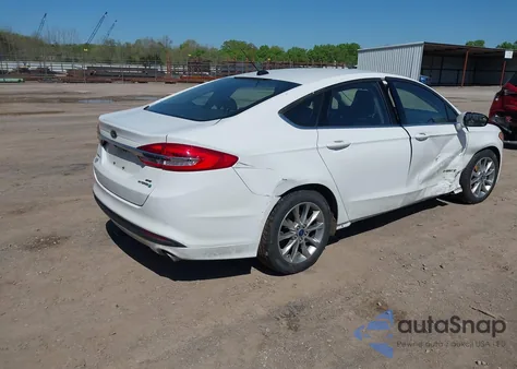 2017 Ford Fusion Hybrid Se из США, поврежденный, VIN 3FA6P0LU8HR396572